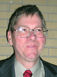 Terry Bahill (photo by Jocelyn Cotter) Terry Bahill (photo by Jocelyn Cotter)
