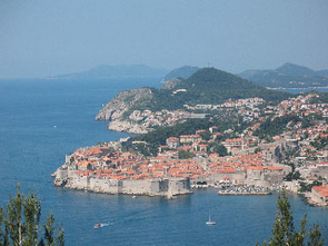 Dubrovnik, a walled city on the southern Adriatic Sea, is a UNESCO-designated World Heritage site. The Dalmatian Islands, some of which are visible in the background, represent a growing fold-and-thrust belt that is rising from the Adriatic Sea. (Richard A. Bennett) Dubrovnik, a walled city on the southern Adriatic Sea, is a UNESCO-designated World Heritage site. The Dalmatian Islands, some of which are visible in the background, represent a growing fold-and-thrust belt that is rising from the Adriatic Sea. (Richard A. Bennett)