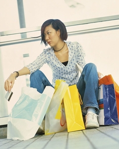 What do you get with a high level of digital engagement coupled with a strong passion for fashion? According to new survey results in a UA-led project, you get a "digital diva," an emergent population of shoppers whose habits and desires are expected to drastically change retailing. What do you get with a high level of digital engagement coupled with a strong passion for fashion? According to new survey results in a UA-led project, you get a "digital diva," an emergent population of shoppers whose habits and desires are expected to drastically change retailing.