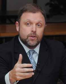 Utne Reader, a national socially and politically oriented magazine, named Tim Wise in 2010 as one of the "25 Visionaries Who Are Changing Your World." Wise has authored several books and numerous articles, notably "White Like Me: Reflections on Race from a Privileged Son" and "Affirmative Action: Racial Preference in Black and White." Utne Reader, a national socially and politically oriented magazine, named Tim Wise in 2010 as one of the "25 Visionaries Who Are Changing Your World." Wise has authored several books and numerous articles, notably "White Like Me: Reflections on Race from a Privileged Son" and "Affirmative Action: Racial Preference in Black and White."