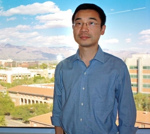 UA computer scientist Beichuan Zhang was part of an invitation-only meeting of experts with the National Science Foundation that has led to major initiatives to evaluate how to push for a major evolution for the Internet. (Photo credit: Beatriz Verdugo / UANews) UA computer scientist Beichuan Zhang was part of an invitation-only meeting of experts with the National Science Foundation that has led to major initiatives to evaluate how to push for a major evolution for the Internet. (Photo credit: Beatriz Verdugo / UANews)