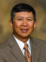 Hsinchun Chen, who directs the UA's Artificial Intelligence Lab, and his collaborators are deeply invested in studying the "dark dark side of the web," he said. "That is the side that hackers, terrorists and spammers use to promote their illegal ends." Hsinchun Chen, who directs the UA's Artificial Intelligence Lab, and his collaborators are deeply invested in studying the "dark dark side of the web," he said. "That is the side that hackers, terrorists and spammers use to promote their illegal ends."