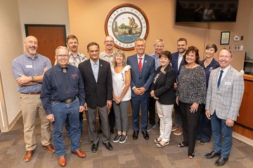 Group photo at the Prescott City Council.
