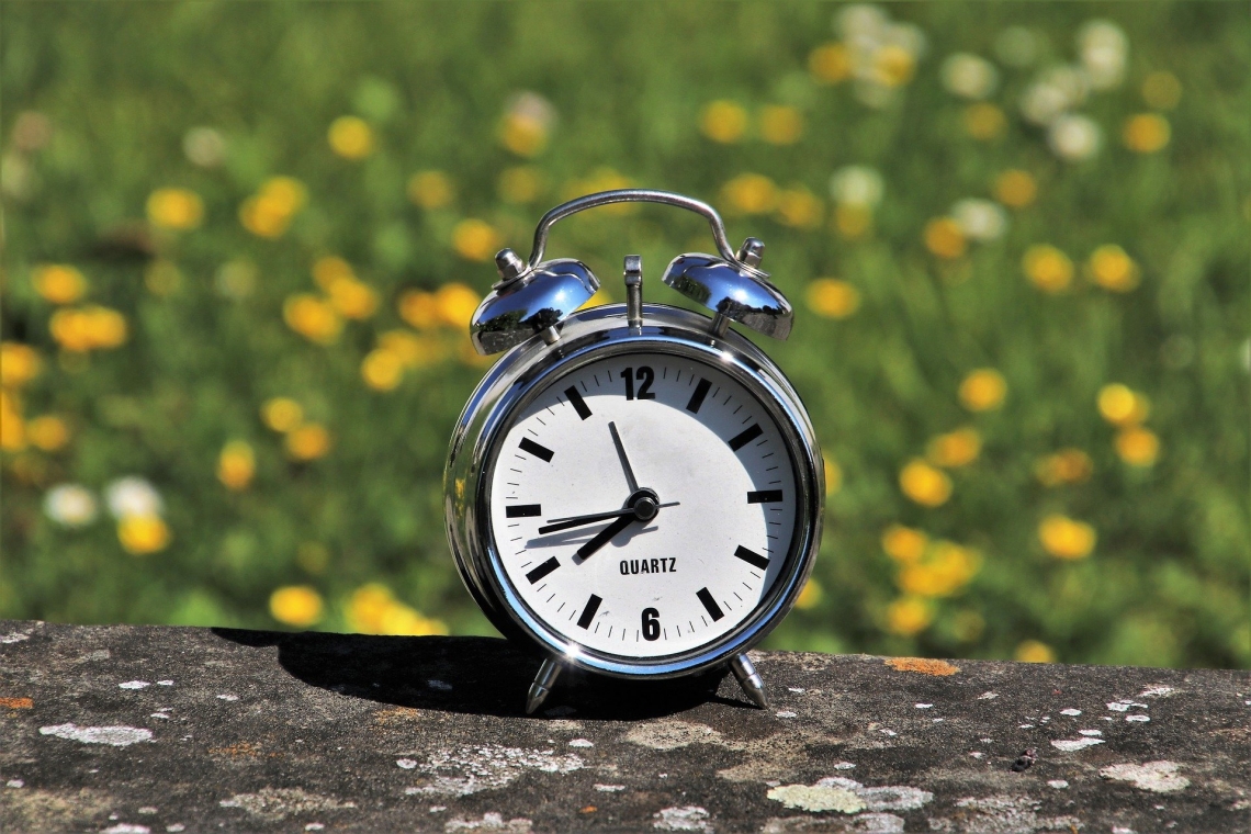 Clock with flowers Clock with flowers