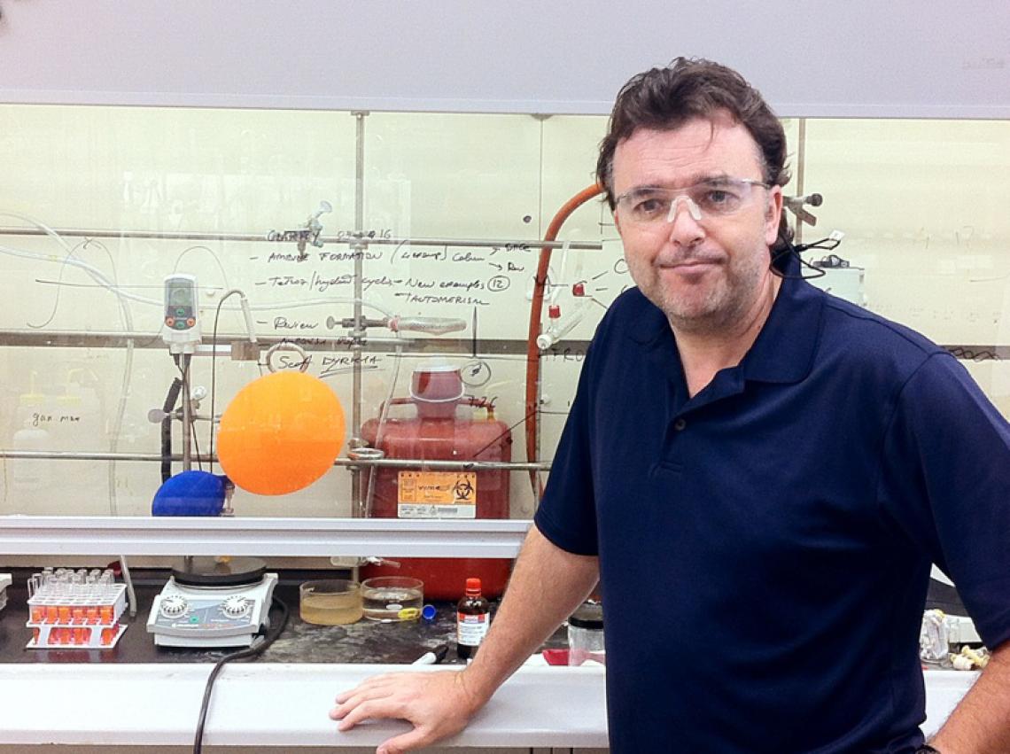 Christopher Hulme, co-director of BIO5 Oro Valley at work. Christopher Hulme, co-director of BIO5 Oro Valley at work.