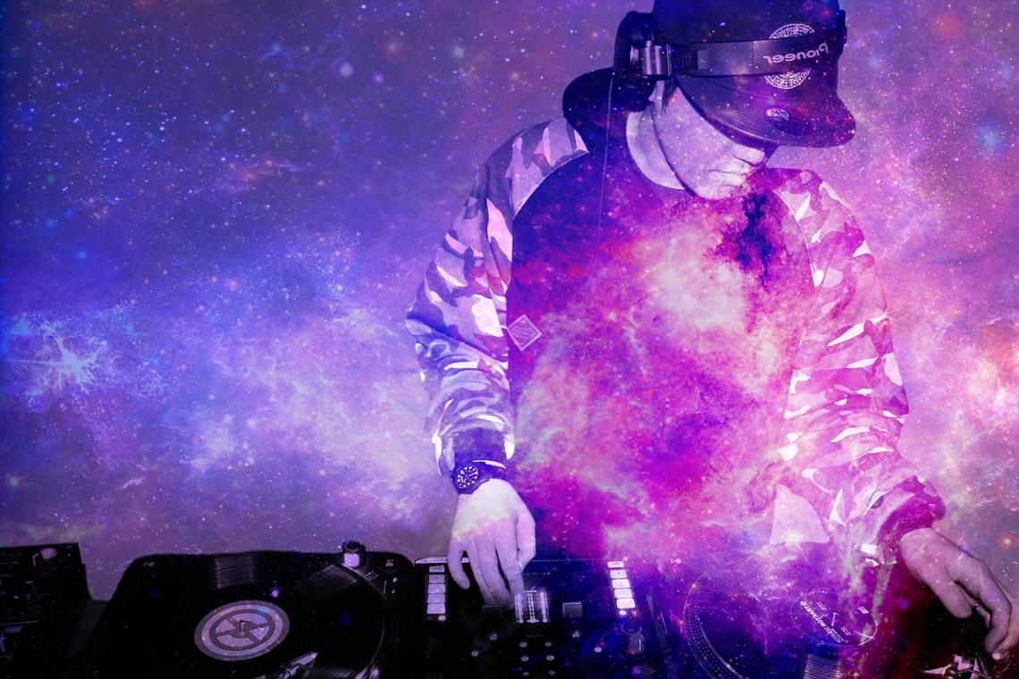 Hip-hop's connection to gospel, blues and jazz showed how contemporary culture was modifying the form but reflecting on the same enduring themes, says UA professor Alejandro Nava. Hip-hop's connection to gospel, blues and jazz showed how contemporary culture was modifying the form but reflecting on the same enduring themes, says UA professor Alejandro Nava.