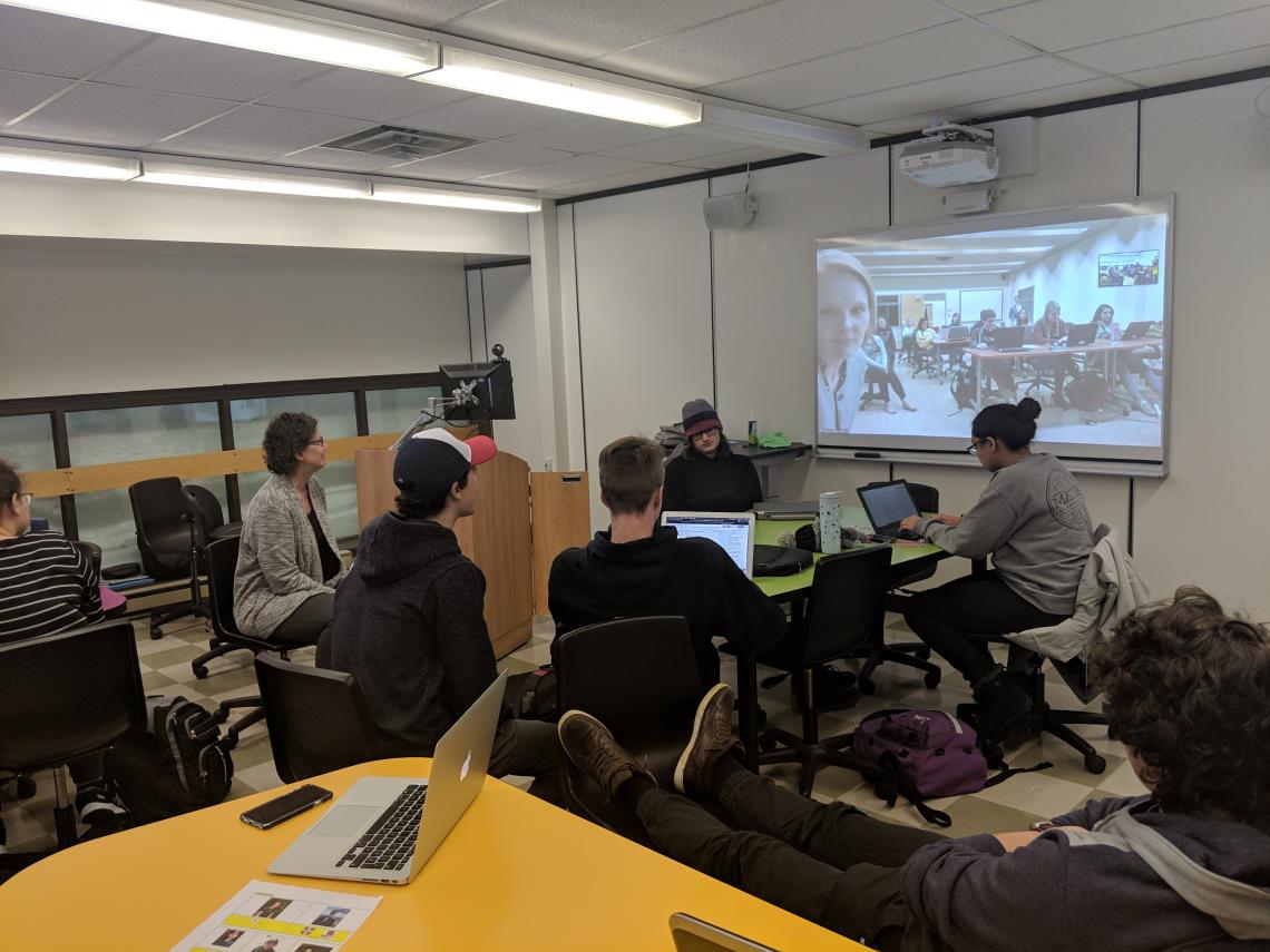 Humanities students at Cégep de Sept-Îles in Québec videoconference with French students at the University of Arizona in Tucson. Humanities students at Cégep de Sept-Îles in Québec videoconference with French students at the University of Arizona in Tucson.