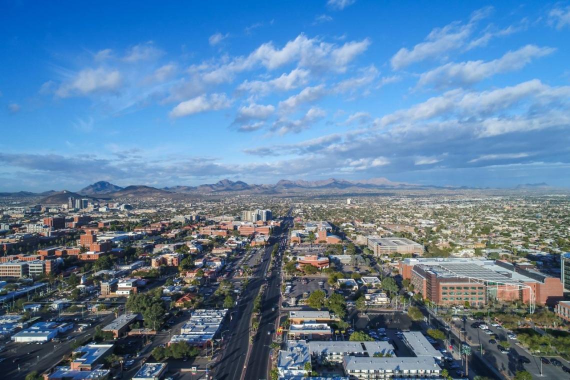 Researchers hope to improve traffic efficiency and safety on Speedway Boulevard, which runs from east to west through Tucson and the University of Arizona campus. Researchers hope to improve traffic efficiency and safety on Speedway Boulevard, which runs from east to west through Tucson and the University of Arizona campus.