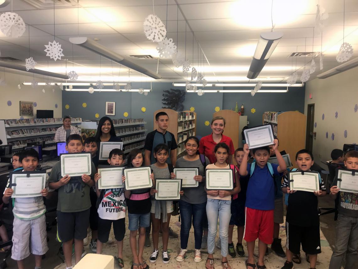 The first class of Saludable graduates learned about nutrition, yoga and mindfulness-based stress reduction techniques. The first class of Saludable graduates learned about nutrition, yoga and mindfulness-based stress reduction techniques.
