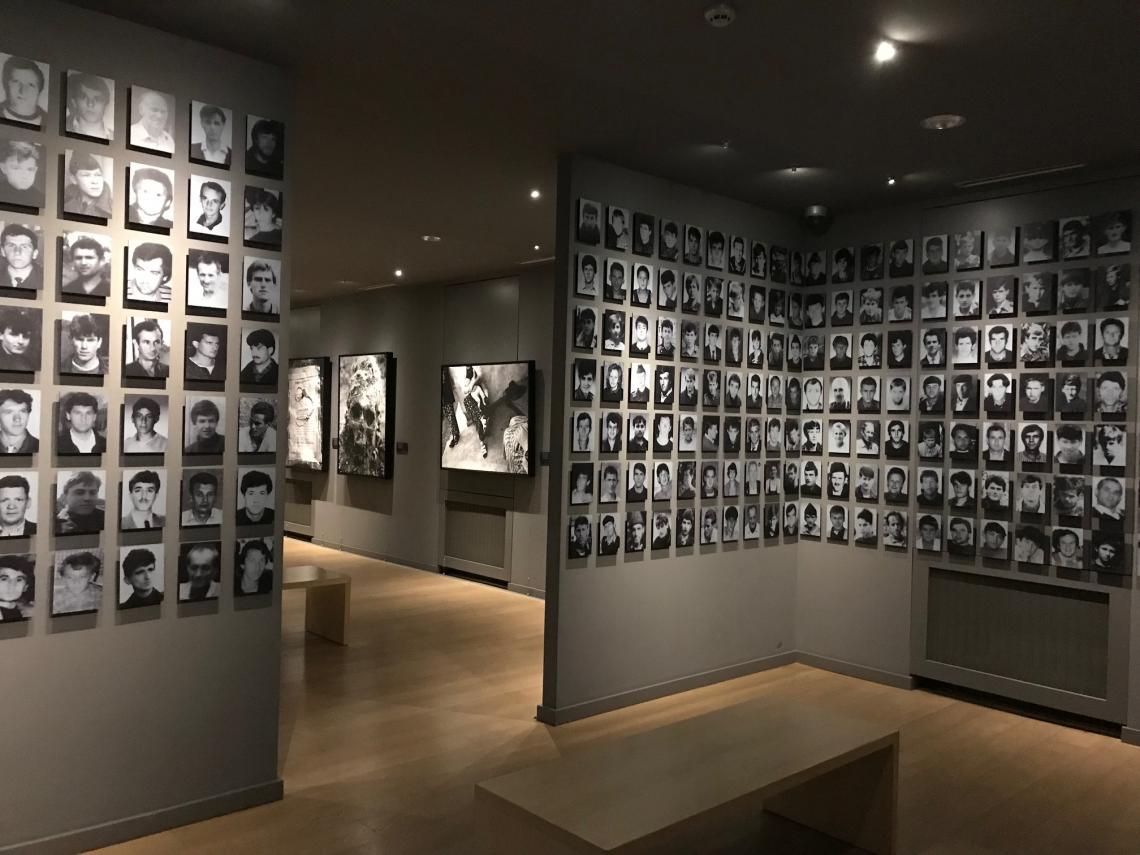 Gallery 11/07/95 is the first memorial gallery in Bosnia and Herzegovina, an exhibition space with documentary and artistic interpretations aiming to preserve the memory of the Srebrenica tragedy and the 8,372 people who perished in the massacres. Gallery 11/07/95 is the first memorial gallery in Bosnia and Herzegovina, an exhibition space with documentary and artistic interpretations aiming to preserve the memory of the Srebrenica tragedy and the 8,372 people who perished in the massacres.