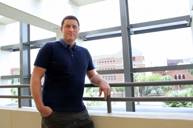 Michael Worobey heads the Department of Ecology and Evolutionary Biology in the College of Science. Michael Worobey heads the Department of Ecology and Evolutionary Biology in the College of Science.